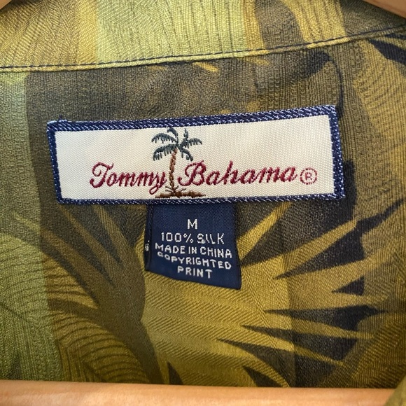 Tommy Bahama Mens Fun Money Banana Silk Hawaiian Shirt - Picture 7 of 8